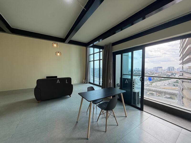 For Rent - SOHO @ Empire City