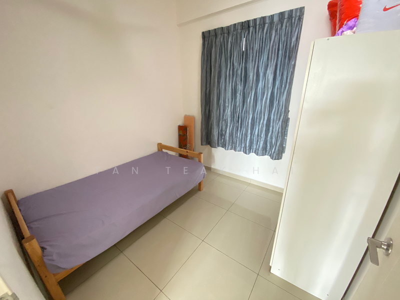 Apartment for Sale at Fairway Suites - Tan Teak Hai - BEDROOM 3 - PropertyGuru.com.my