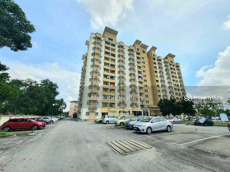 Vistaria Apartment, Taman Puchong Pe, Puchong, Selangor, 3 Bedrooms