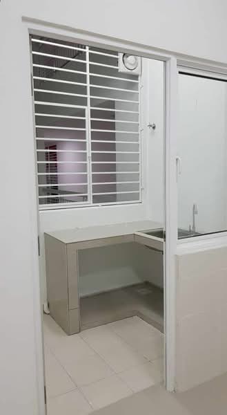 For Rent - Saville D'lake