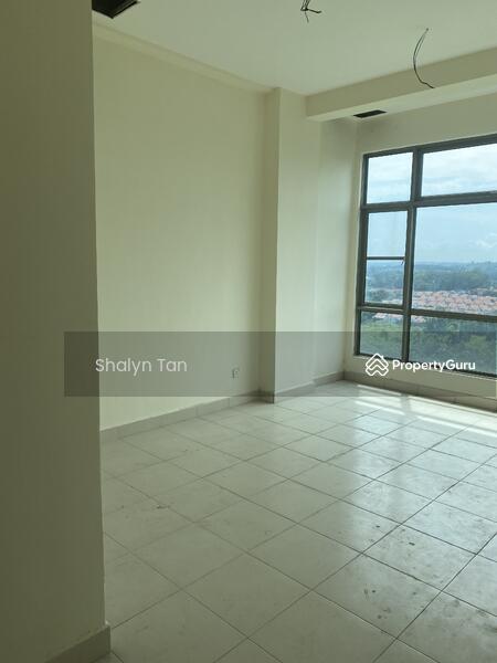 For Sale - FREEHOLD Tropicana Residences Condo 4R2B Bukit Baru Bukit Beruang Ayer Keroh MMU Manipal Hospital