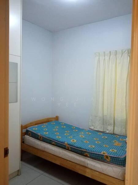 For Rent - Connaught Avenue