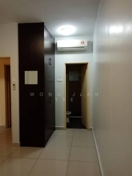 For Rent - Connaught Avenue