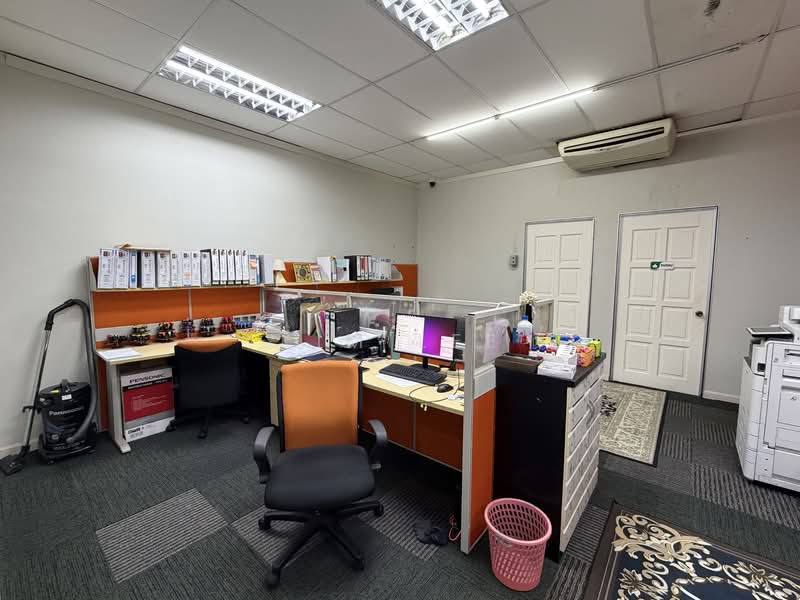 Untuk Dijual - C180 Dataran Traders Square Cheras