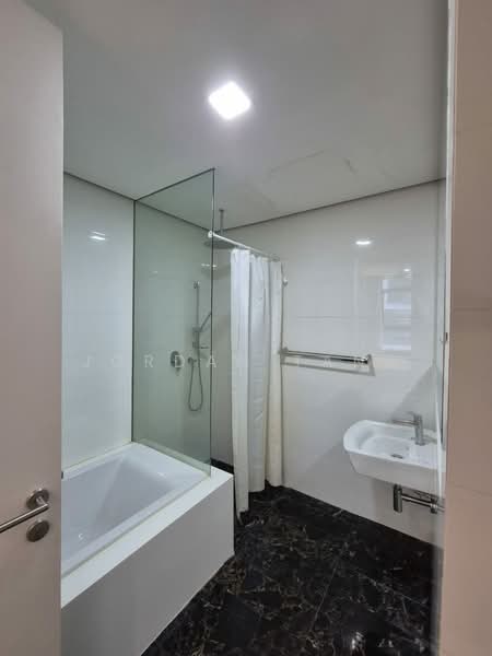 Service Residence for Rent at Arcoris Residences - Jordan Tang - PropertyGuru.com.my