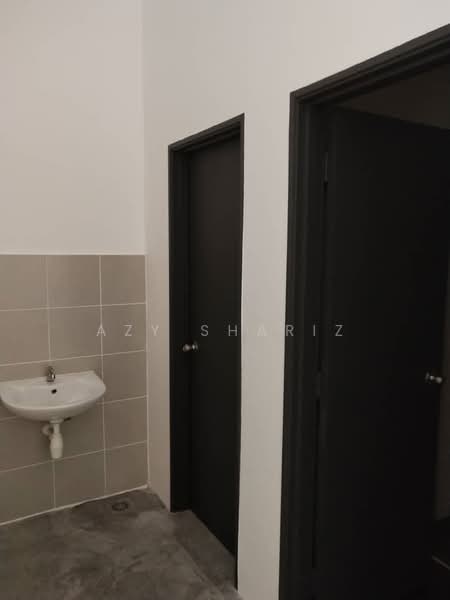 Kedai / Pejabat untuk Disewa di Seksyen 13 (Shah Alam) - Azy Shariz - PropertyGuru.com.my