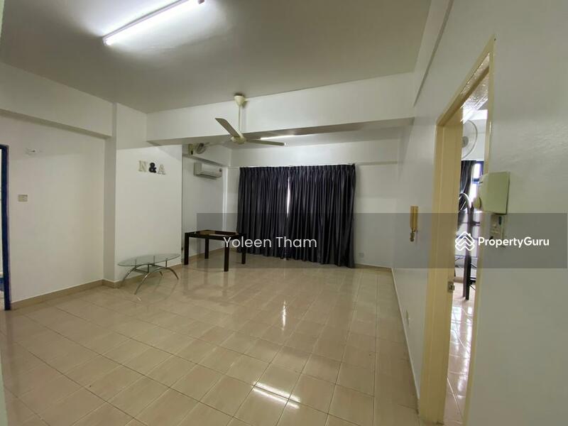Aster Court Jalan Datuk Abdullah Tahir, Johor Bahru, Johor, 2 Bedrooms