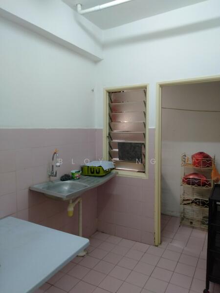 Sungai Long Cheras Shop Apartment untuk Untuk Disewa - RM 700 /bulan, Feb 2026 - PropertyGuru.com.my