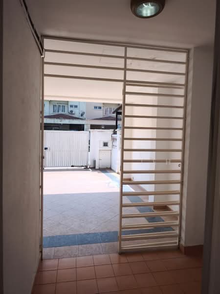 2.5-storey Terraced House for Rent in Bandar Putra Permai (Seri Kembangan) - MckayC TEH - PropertyGuru.com.my
