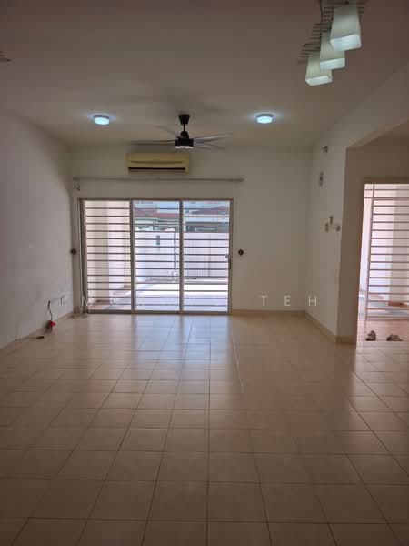 2.5-storey Terraced House for Rent in Bandar Putra Permai (Seri Kembangan) - MckayC TEH - PropertyGuru.com.my