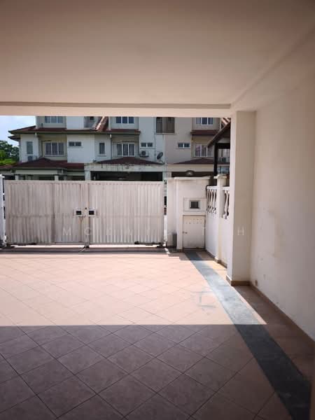 2.5-storey Terraced House for Rent in Bandar Putra Permai (Seri Kembangan) - MckayC TEH - PropertyGuru.com.my