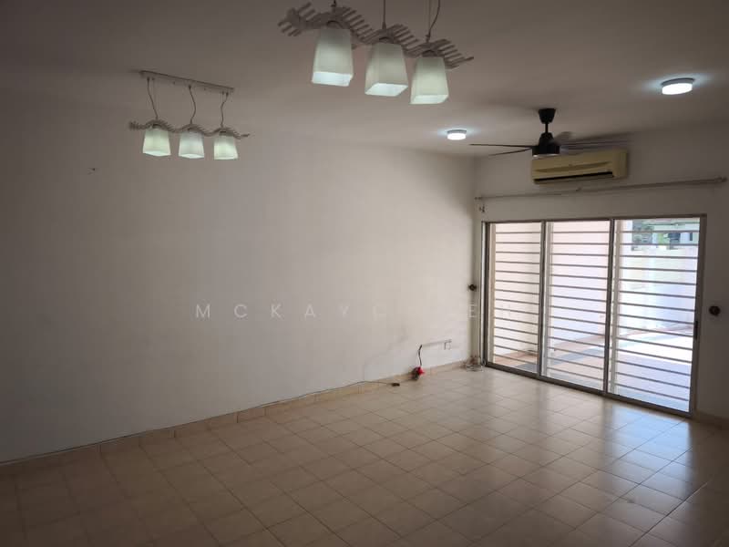 2.5-storey Terraced House for Rent in Bandar Putra Permai (Seri Kembangan) - MckayC TEH - PropertyGuru.com.my