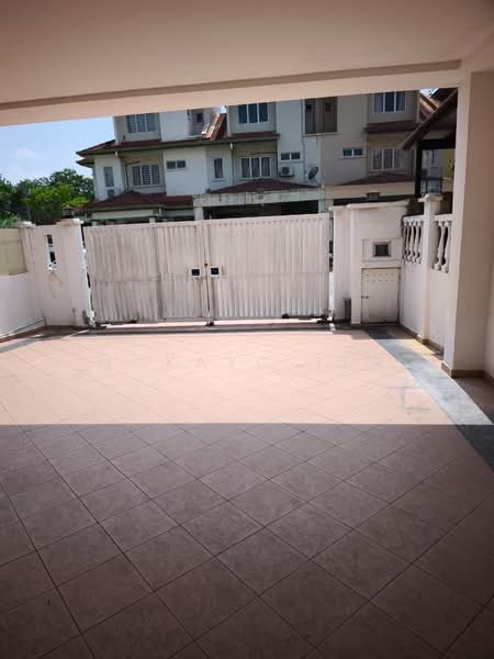 2.5-storey Terraced House for Rent in Bandar Putra Permai (Seri Kembangan) - MckayC TEH - PropertyGuru.com.my