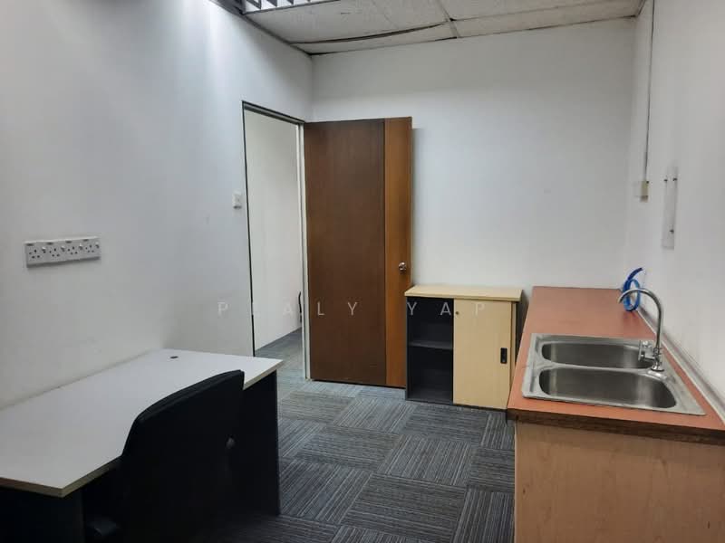 Office for Rent in Petaling Jaya (Selangor) - Pealy Yap - Interior - PropertyGuru.com.my