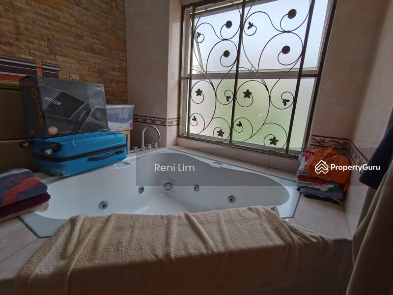 Semi-Detached House for Sale in Damansara Legenda (Petaling Jaya) - Reni Lim - PropertyGuru.com.my