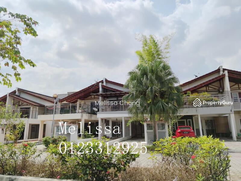 Taman Equine Townhouse Jalan 2B, Seri Kembangan, Selangor, 3 Bedrooms