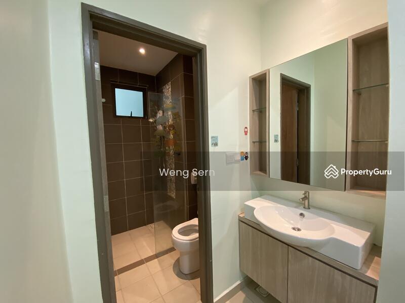For Rent - Tree Sparina
