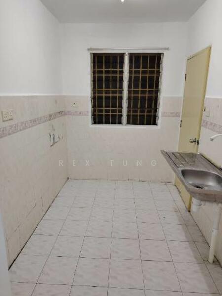 Untuk Disewa - Taman Kristal