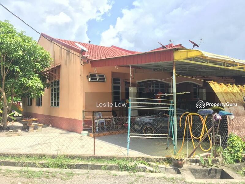 No Longer Available 27 10 2020 Bank Lelong Rumah Tepi Pt 2735 Kampung Banir Belikong Selising Pasir Puteh Kelantan Pasir Puteh Kelantan 3 Bedrooms Terraces Link Houses For Sale By Leslie Low Rm 189 000 31738460