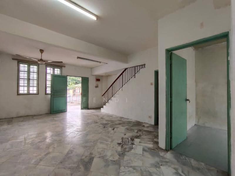 2-storey Terraced House for Sale in Balakong (Selangor) - Fendi tan - PropertyGuru.com.my