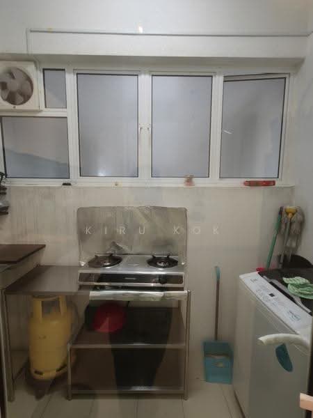 Kediaman Servis untuk Disewa di Sentul Village - kiru kok - Kitchen - PropertyGuru.com.my