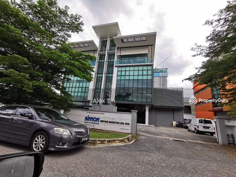 Untuk Dijual - Puchong 3.5 Storey Corner Lot Semi D Factory