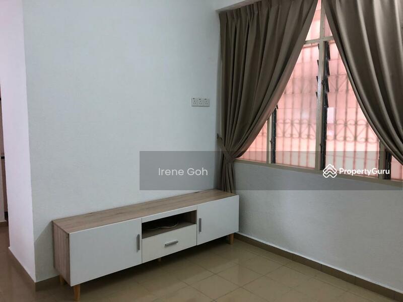 For Rent - Mewah Court