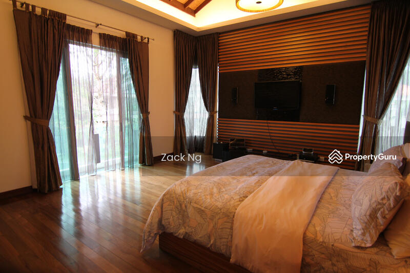 For Sale - Pinggiran Golf