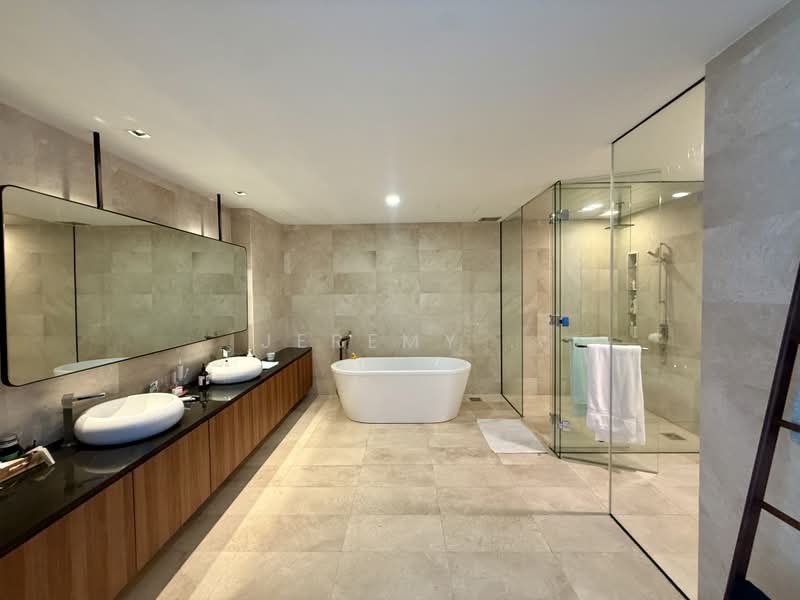 Kondominium untuk Dijual di Clearwater Residences - Jeremy . - Bathroom - PropertyGuru.com.my