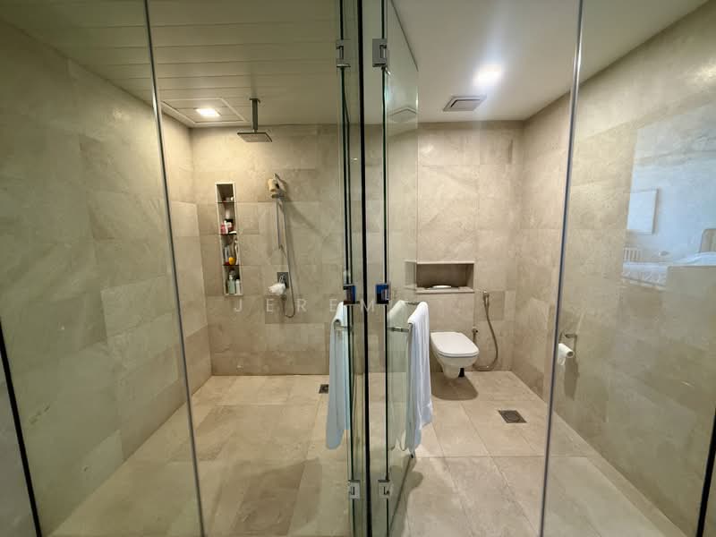 Kondominium untuk Dijual di Clearwater Residences - Jeremy . - Bathroom - PropertyGuru.com.my