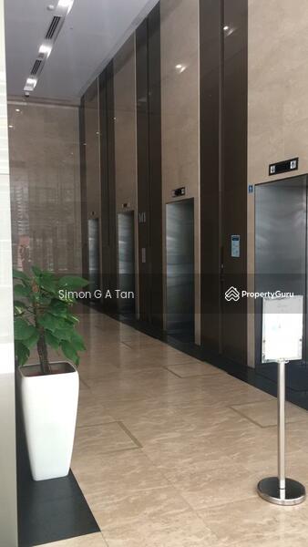 14  high speed lifts , short waiting time