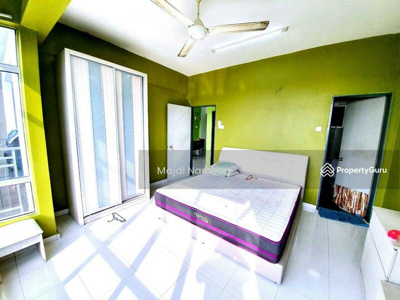 No Longer Available Pangsapuri Damai Seksyen 25 Shah Alam Pangsapuri Damai Seksyen 25 Shah Alam Shah Alam Selangor 3 Bedrooms 980 Sqft Apartments Condos Service Residences For Sale By Majdi Nadwan Rm 300 000 31811664