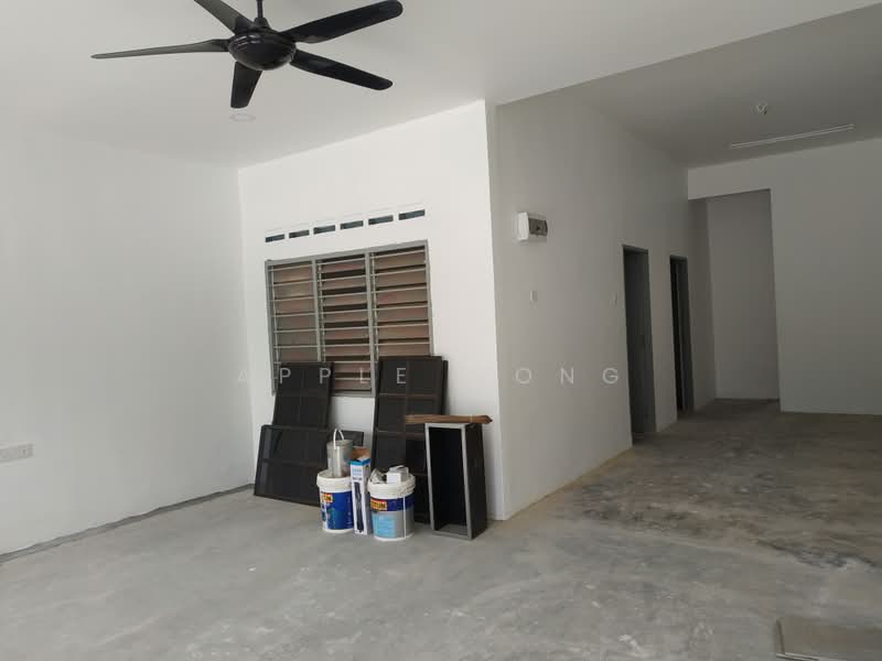 1-storey Terraced House for Sale in Senai (Kulai) - Apple Wong - PropertyGuru.com.my