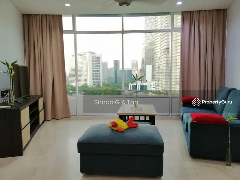 amazing view of KLCC skyline thru 4m wide windows from living room 