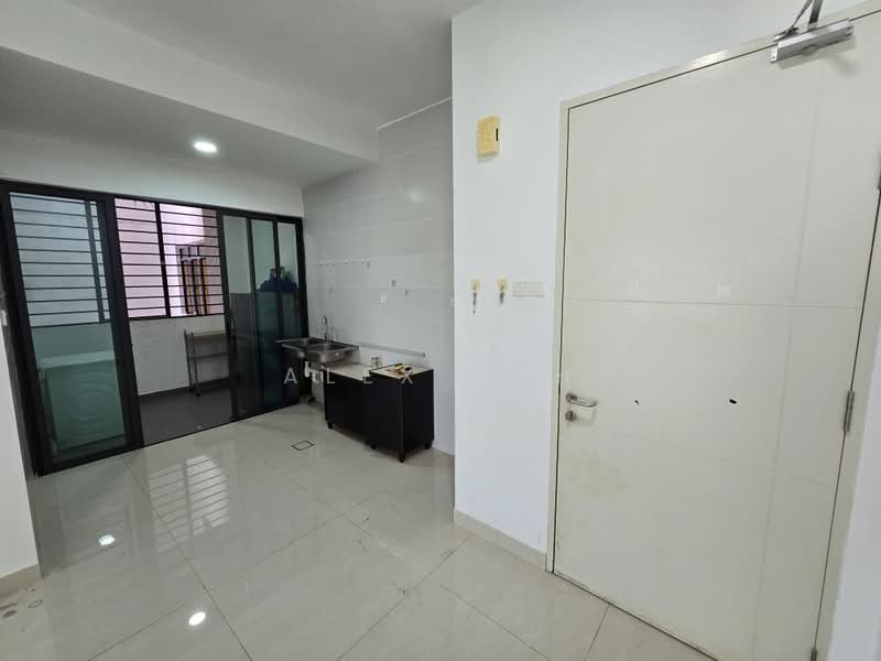 Kediaman Servis untuk Disewa di Damai Hillpark - Alex Loh - Kitchen - PropertyGuru.com.my