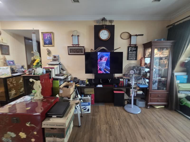 Kondominium untuk Dijual di Saujana Residency - JeffSally Lee - Living Room - PropertyGuru.com.my