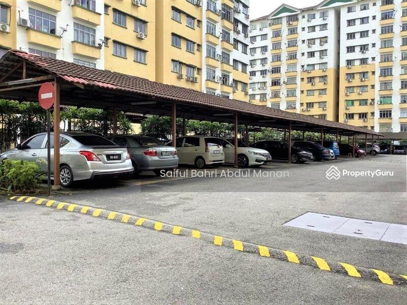 No Longer Available Pjs One Apartments Jalan Pjs 1 35 Petaling Utama Petaling Jaya Selangor 3 Bedrooms 1018 Sqft Apartments Condos Service Residences For Sale By Saiful Bahri Abdul Manan Rm 385 000 31925511