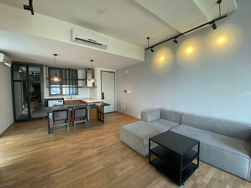 For Rent - Twy Duplex Condos