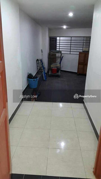 No Longer Available Pangsapuri Seri Palma Jalan Delima 3 1 Taman Delima Johor Bahru Johor 4 Bedrooms 1490 Sqft Apartments Condos Service Residences For Rent By Jaslyn Low Rm 1 700 Mo 32010637