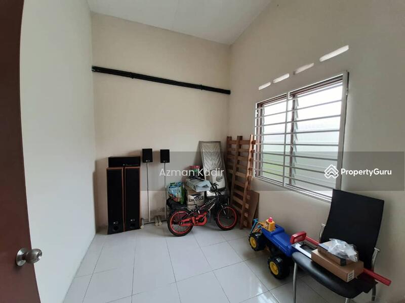 Rumah Teres 1 Tingkat Taman Bentara Telok Panglima Garang, Jalan Bangau