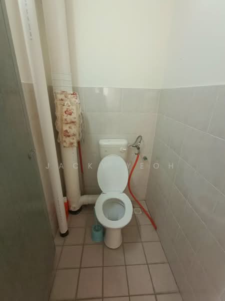Apartment for Rent at Sri Saujana - Jacky Yeoh - Bathroom - PropertyGuru.com.my