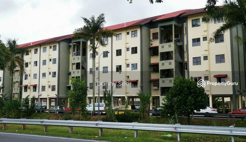 No Longer Available Flat Merak Kangkar Pulai Jalan Pulai Harmoni 1 Kangkar Pulai Johor Bahru Johor 2 Bedrooms 505 Sqft Apartments Condos Service Residences For Sale By Danny See Rm 80 000 32056478