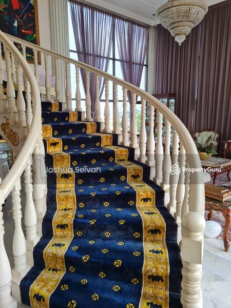 Untuk Dijual - 3 Storey Royal Mansion Bangsar