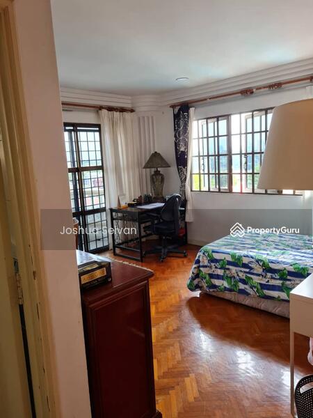 Untuk Dijual - 3 Storey Royal Mansion Bangsar