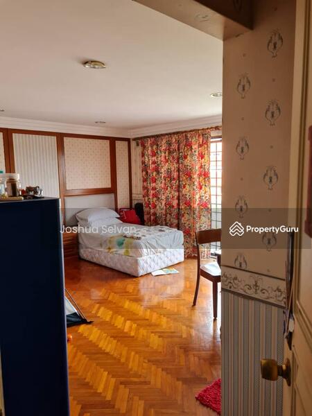 Untuk Dijual - 3 Storey Royal Mansion Bangsar