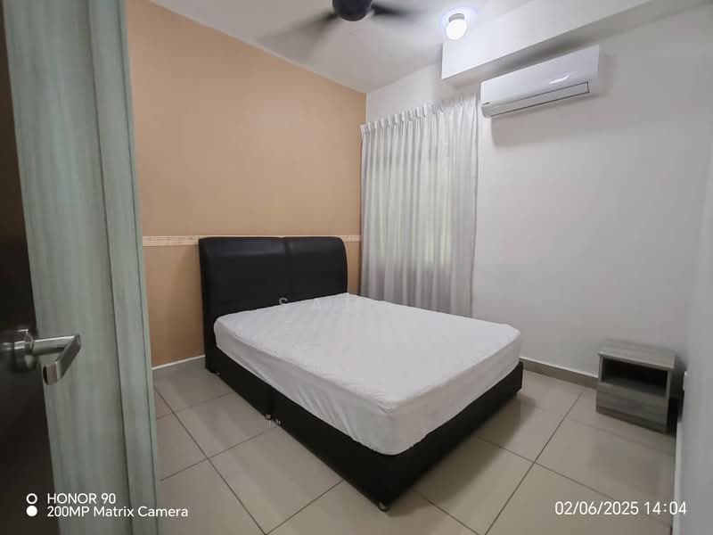 Kondominium untuk Dijual di The Majestic - Sam . - Bedroom - PropertyGuru.com.my