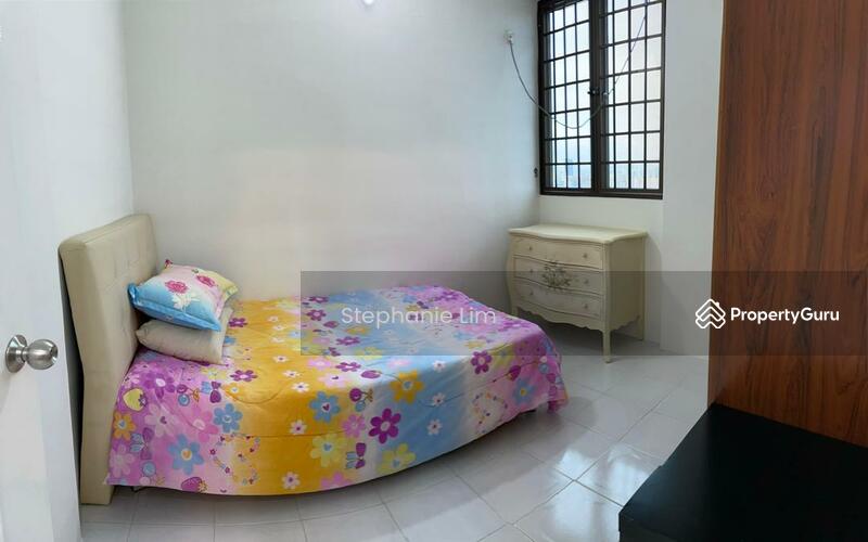 Kingfisher Series Condominium, 911 Jalan Gangsa, Greenlane,