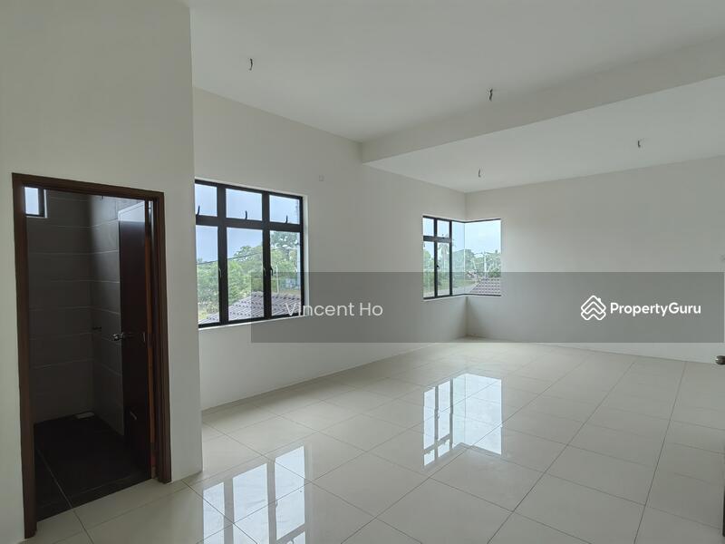 Semi-Detached House for Sale in Kuala Rompin (Pahang) - Vincent Ho - PropertyGuru.com.my