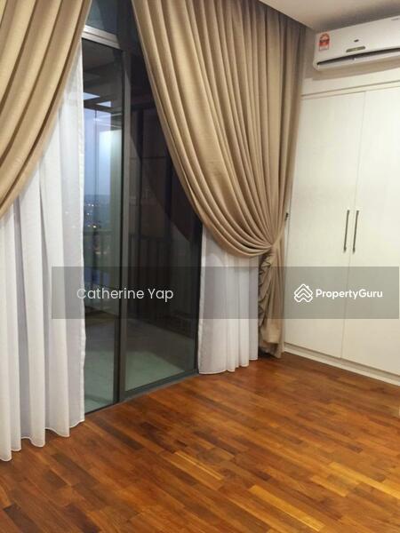 EXTRA BIG & SPACIOUS BALCONY