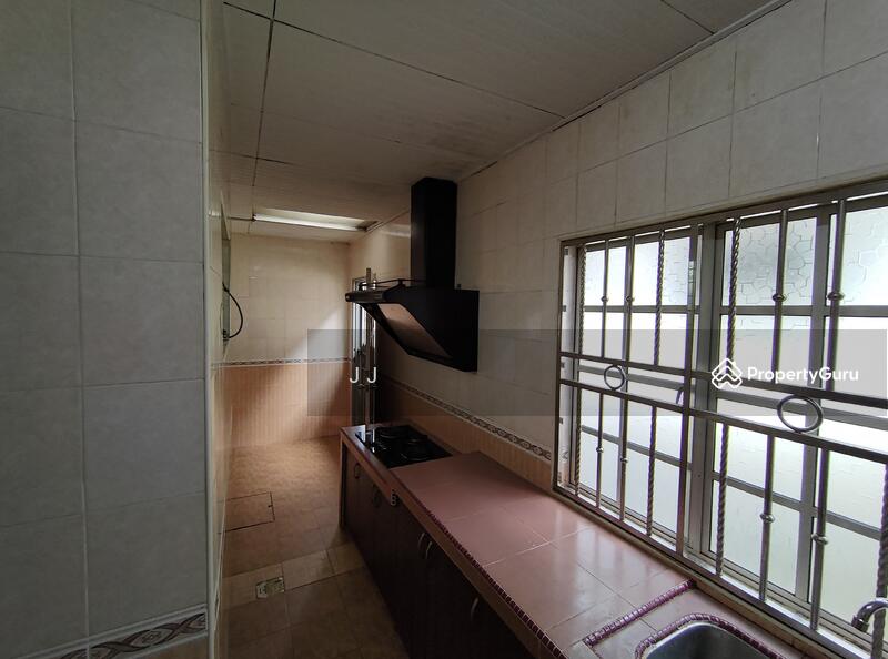 2-storey Terraced House for Sale in Kota Kemuning (Shah Alam) - JJ Wang - WET KITCHEN - PropertyGuru.com.my